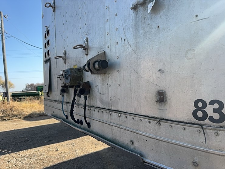 2002-eby-livestock-image-15