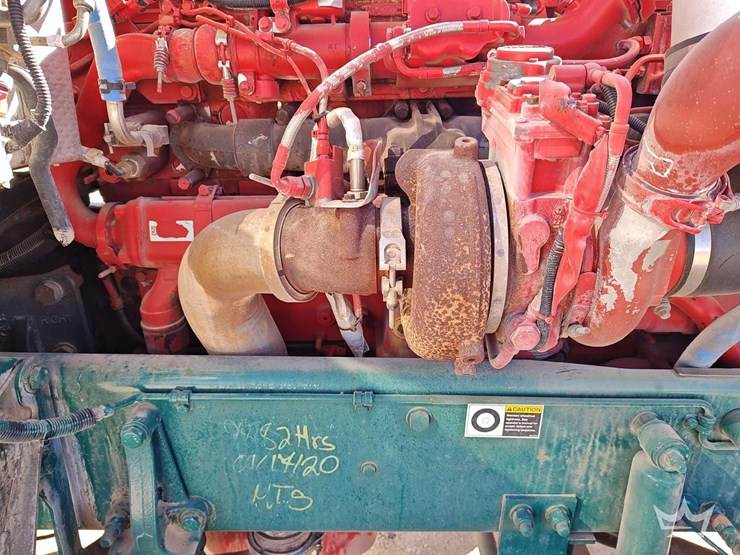 2014-peterbilt-388-image-12