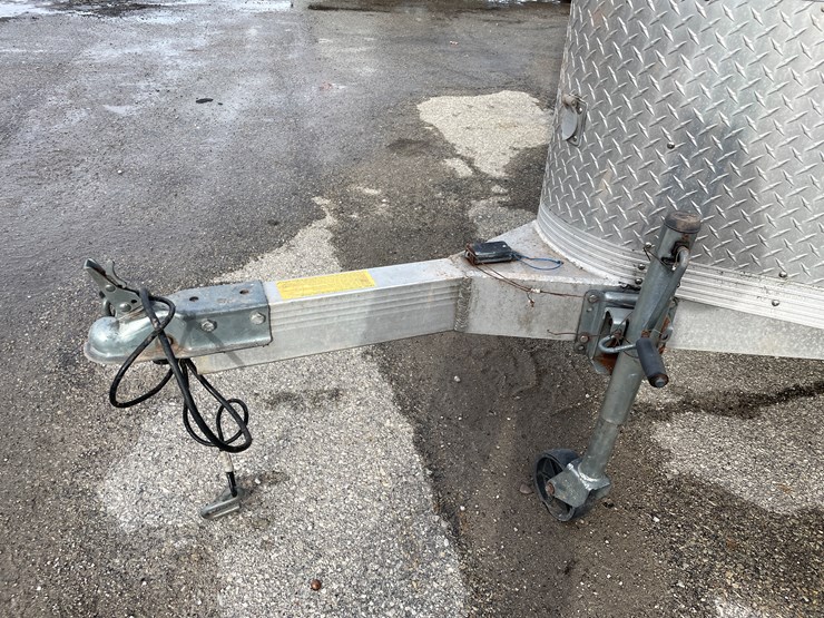 #1397-•-2001-karavan-expedition-trailer-(no-title)-(of)-image-10