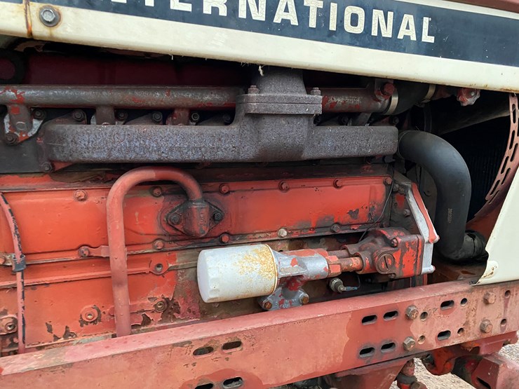 1976-international-686-image-31