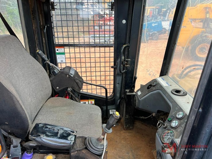 caterpillar-553c-image-16