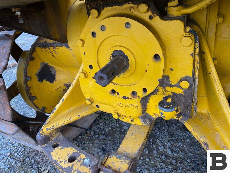 caterpillar-d2-image-15