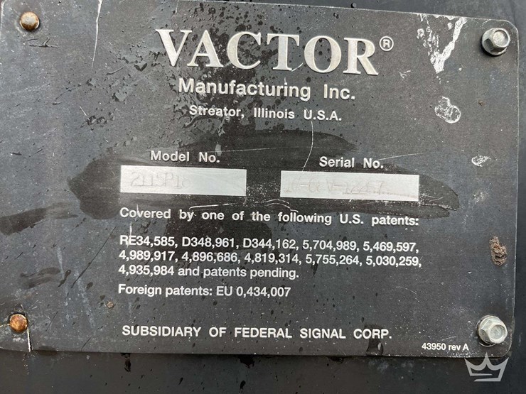 2010-international-7600-image-25