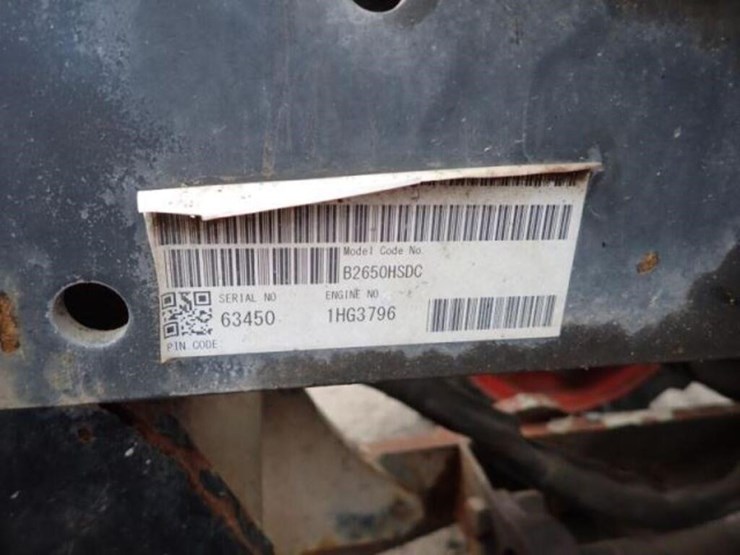 2017-kubota-b2650hsd-image-10