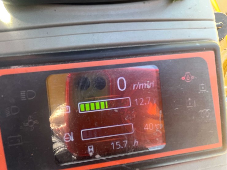 #412-•-2025-agt-industrial-mini-excavator-(cedar-grove,-wi)-image-49