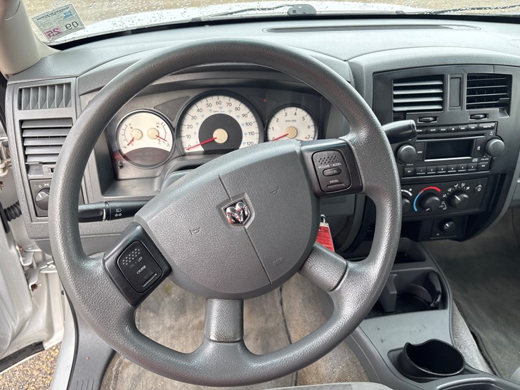 2007-dodge-dakota-image-10