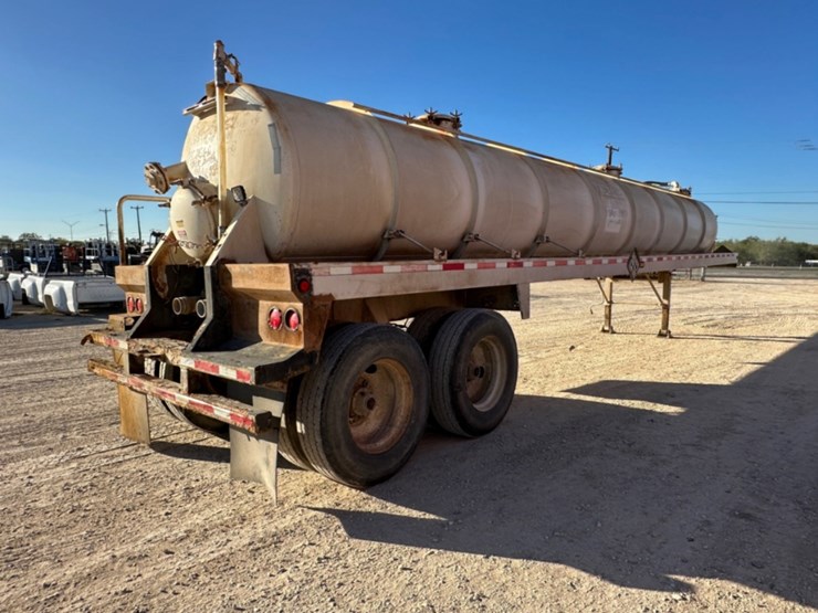 2011-troxell-130bbl-image-5