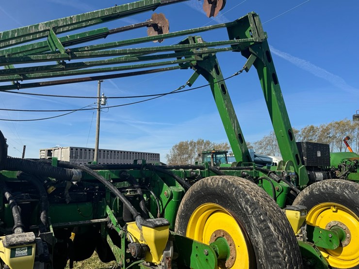 john-deere-1770nt-image-31