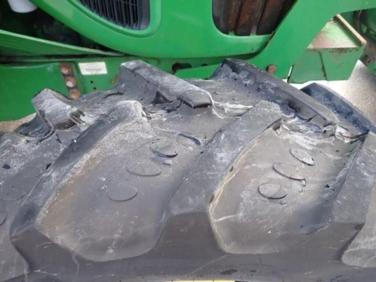 2012-john-deere-6430-image-56