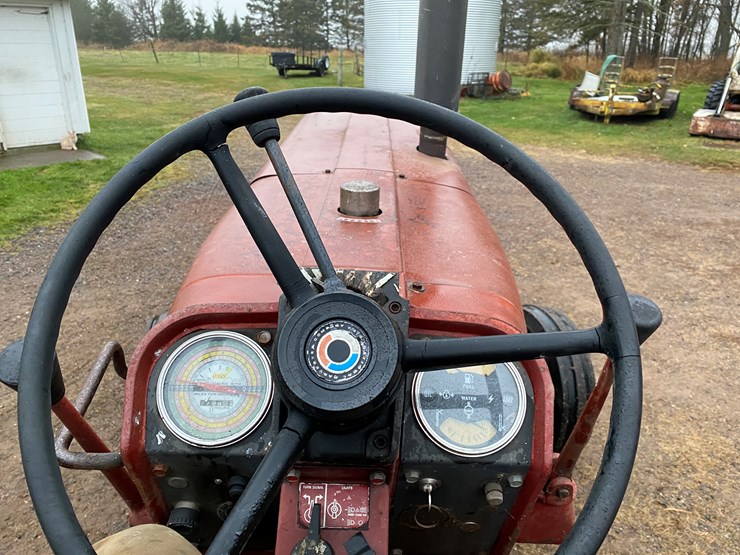 1976-international-686-image-40