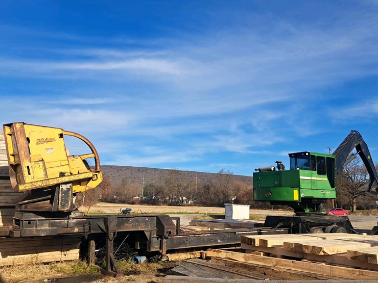 2015-deere-437d-image-3