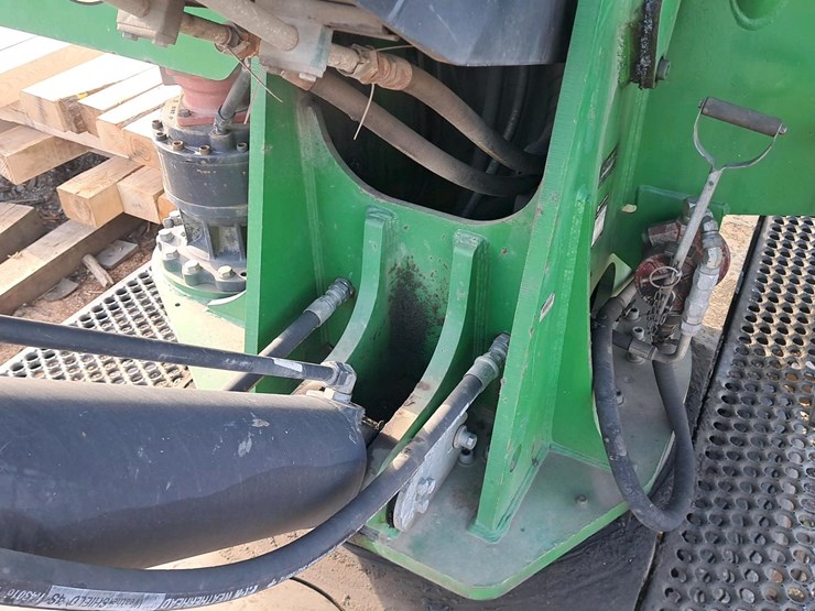 2015-deere-437d-image-20