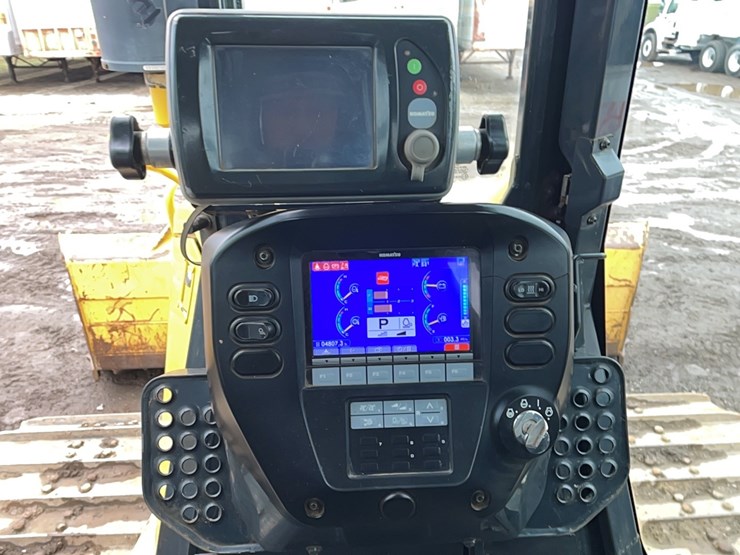 komatsu-d61pxi-24-image-20