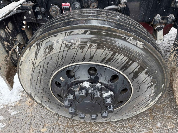 2024-mack-pi64t-pinnacle-truck-tractor-vn:1m1pn4gy4rm014914-image-16