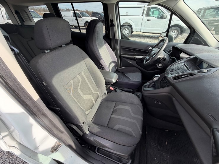 2014-ford-transit-connect-image-13