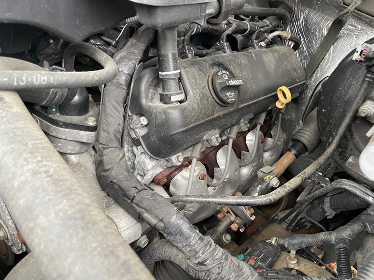 2015-gmc-yukon-slt-image-47