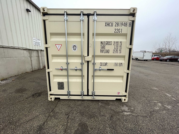 #1401-•-20'-shipping-container-(of)-image-2