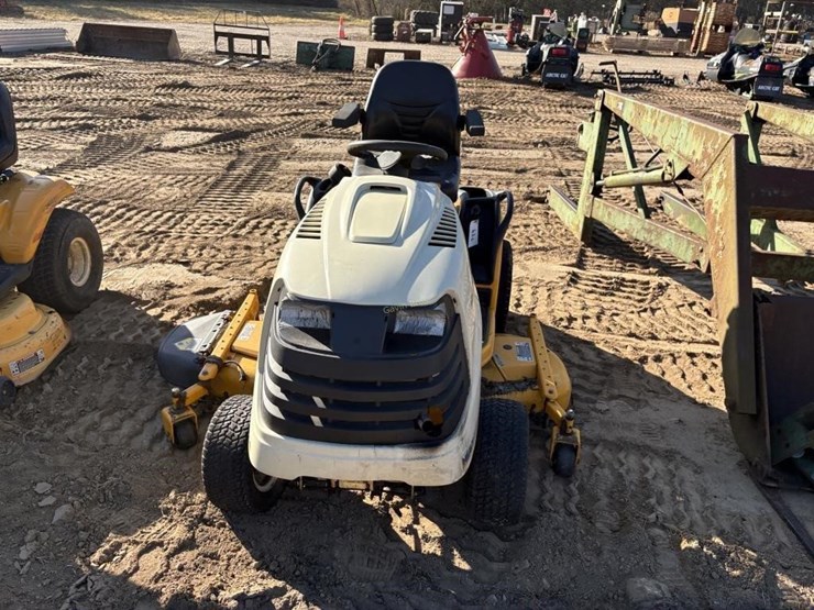 cub-cadet-gt2554-image-3