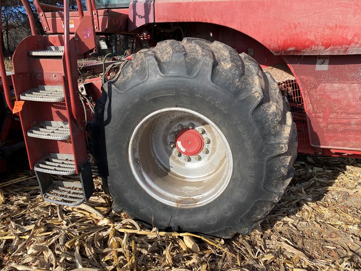 case-ih-2388-image-23