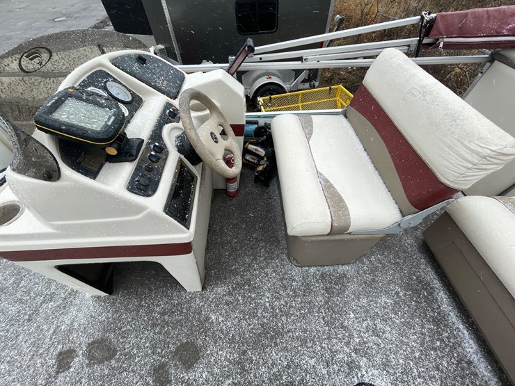 #1398-•-2002-24'-fisher-liberty-240-(has-wi-registration)-(of)-image-40