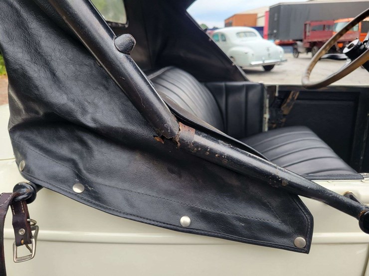 1927-chevrolet-capitol-image-20