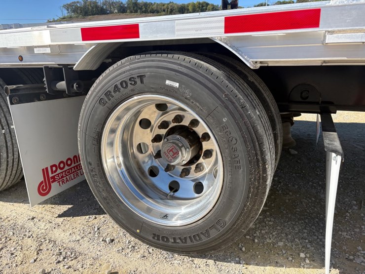 2024-doonan-titanium-image-13