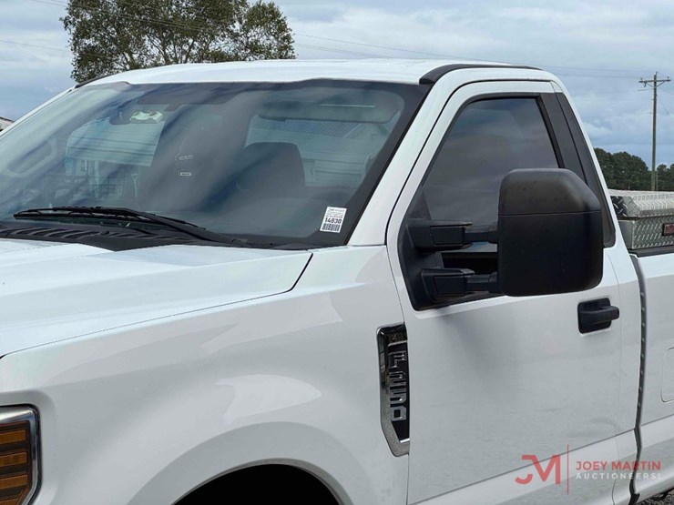 2019-ford-f250-xl-image-8