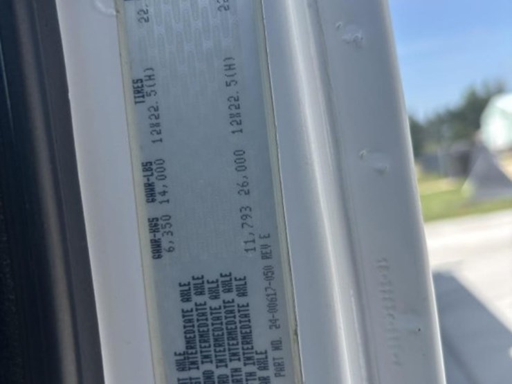 freightliner-fl80-image-77