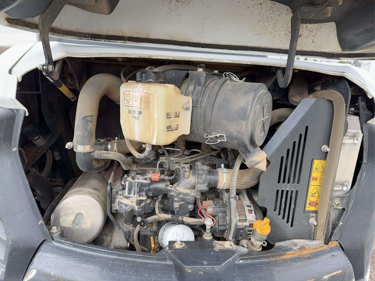 2020-bobcat-e42-image-28