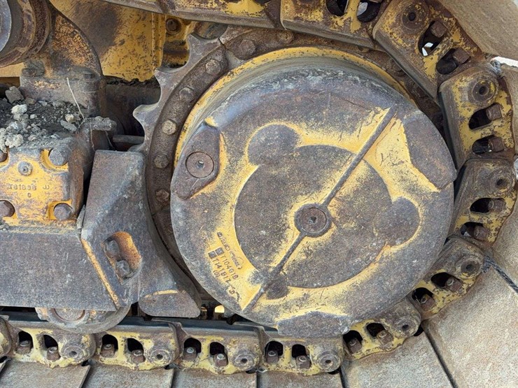 john-deere-850-image-11