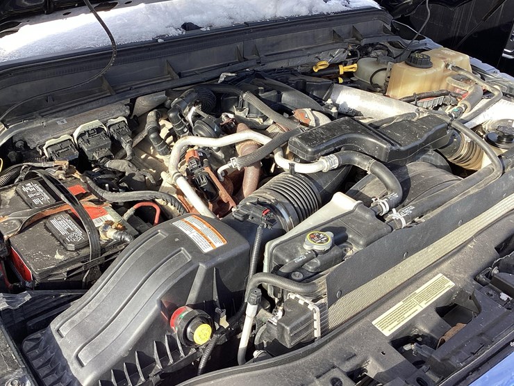 2015-ford-f550-image-17