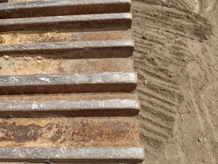 case-cx350d-image-17