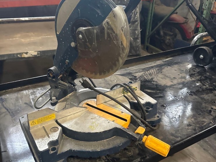 gmc-co-10in/110v-miter-saw-image-1