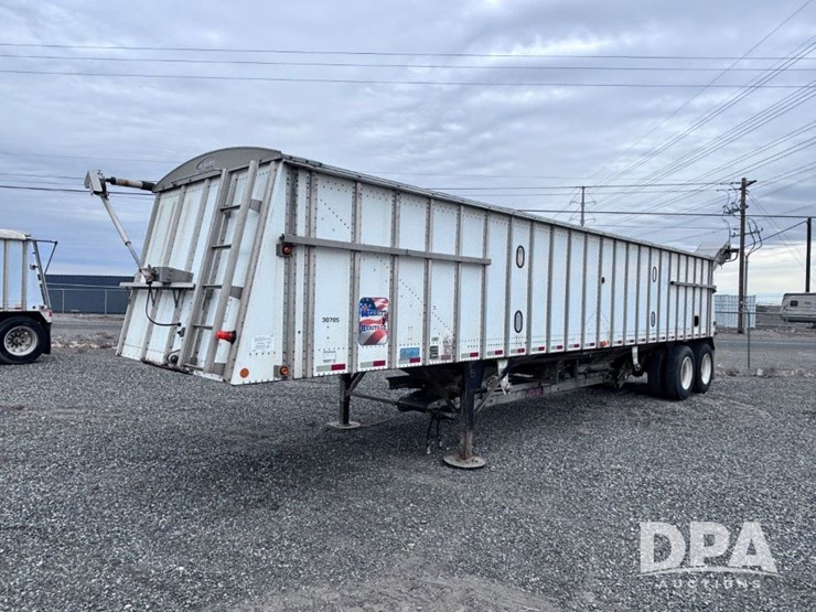 2013-merritt-hopper-image-2