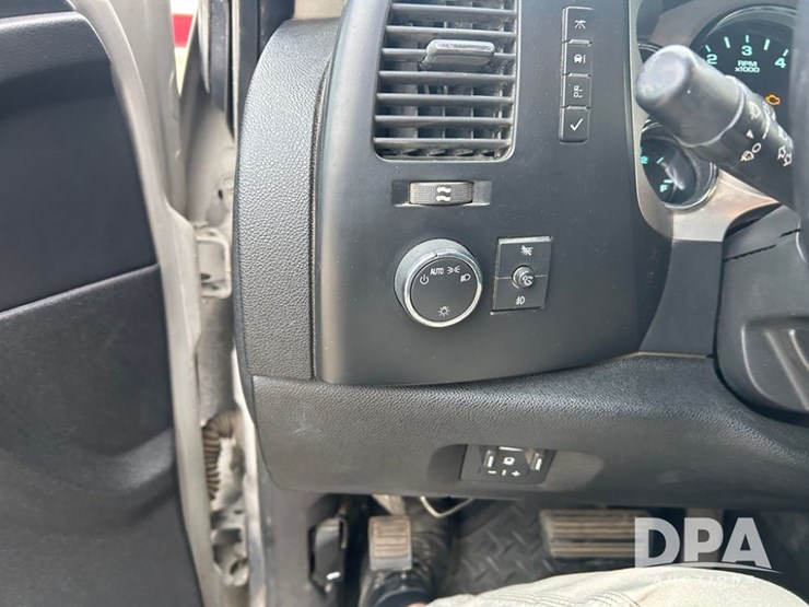 chevrolet-2500hd-image-31