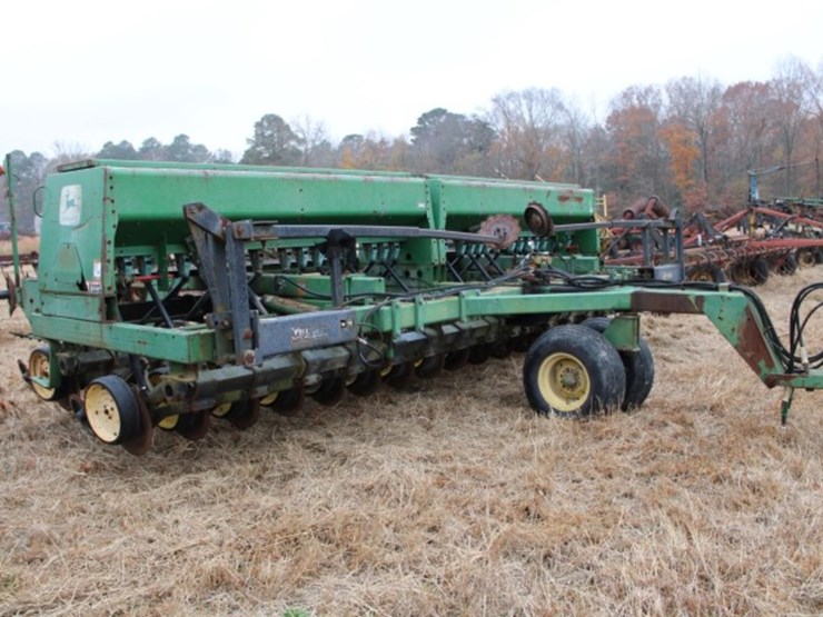 john-deere-750-image-11