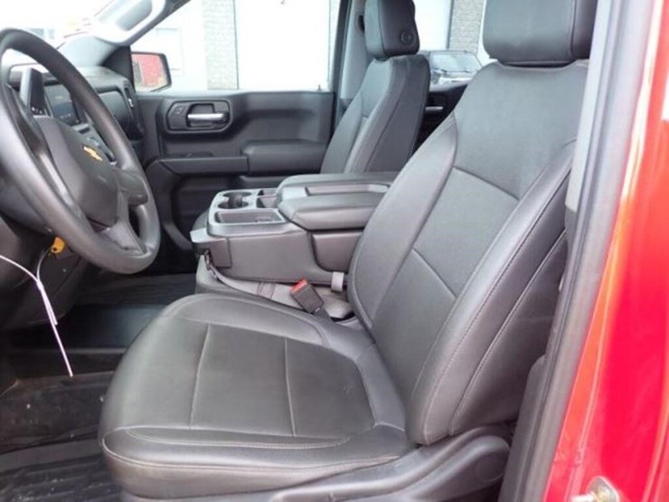 chevrolet-silverado-1500-image-32