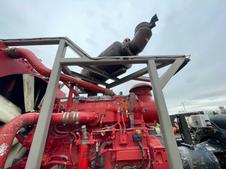 caterpillar-c15-image-38