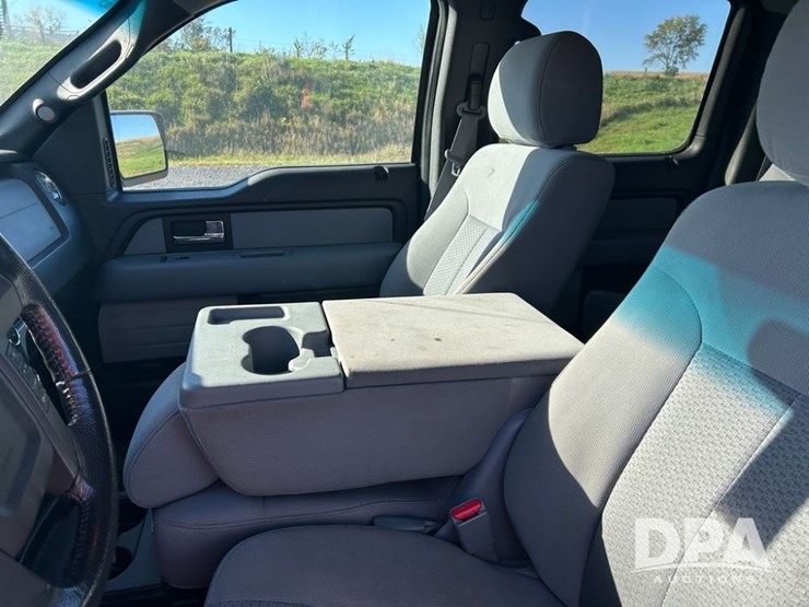 ford-f150-xlt-image-25