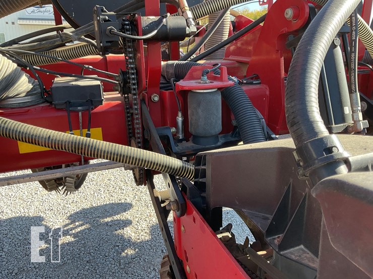 case-ih-1250-image-26