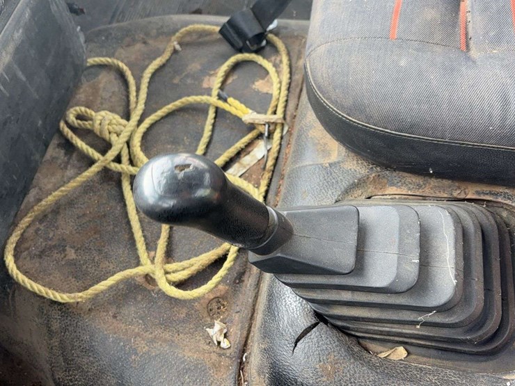 1989-ford-cf8000-image-37