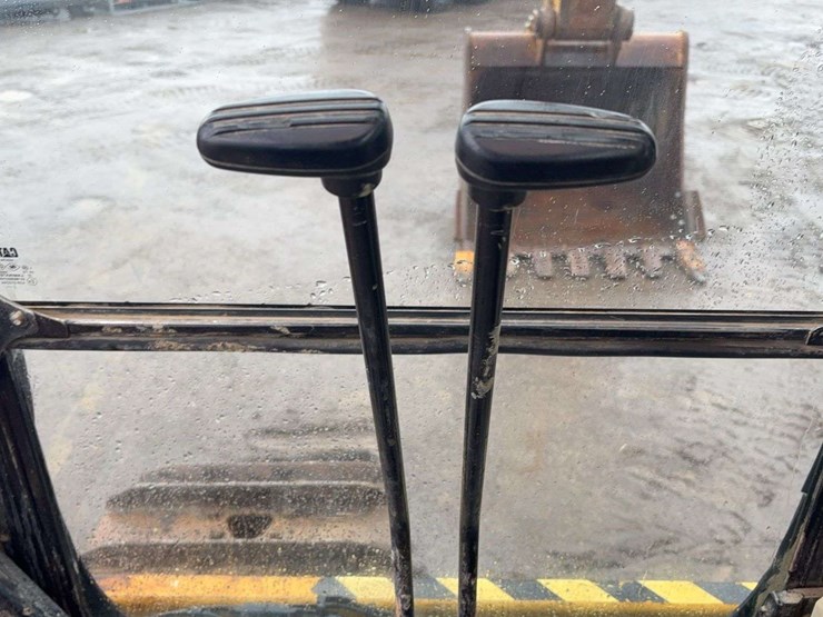 2012-caterpillar-329el-image-54