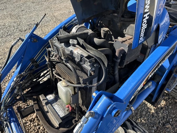 new-holland-tc26da-image-33