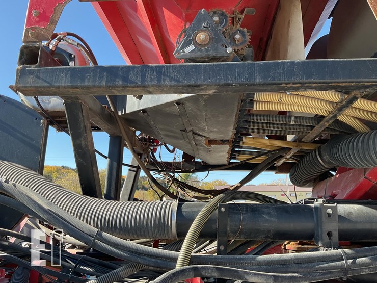 case-ih-1250-image-32