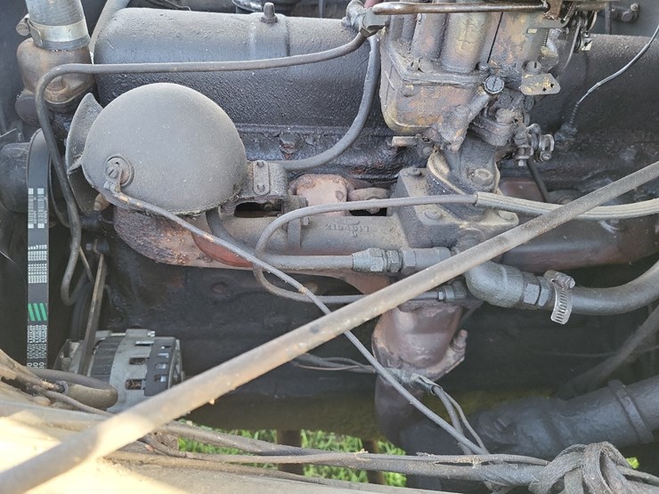 1953-gmc-354-24-round-top-cab-single-axle-grain-truck--needs-axle-shaft-image-59