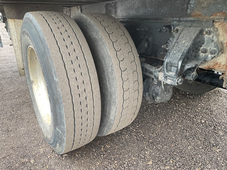 2015-kenworth-t270-image-17