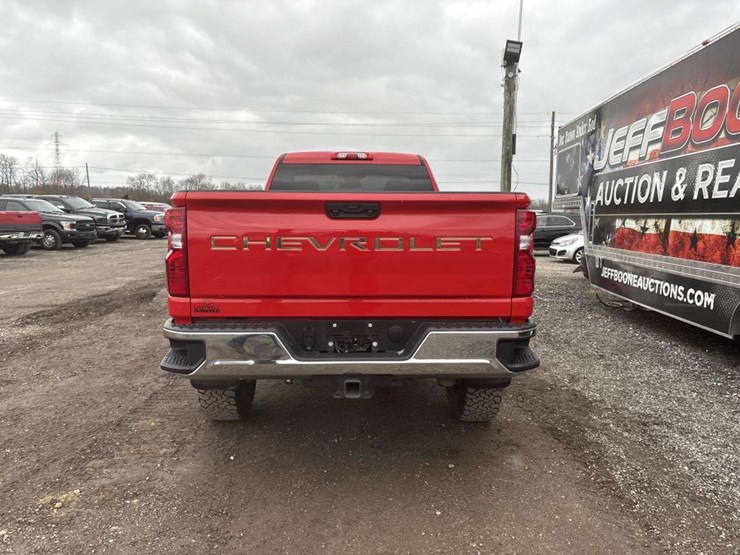 2025-chevrolet-2500-image-4