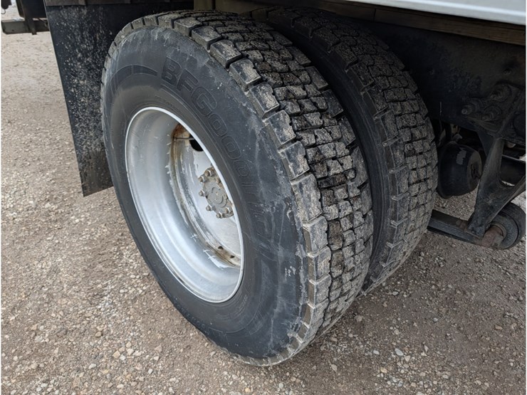 international-durastar-4300-image-7