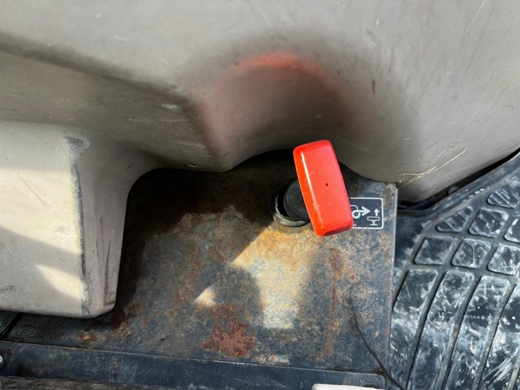 kubota-m7040hdc-image-35