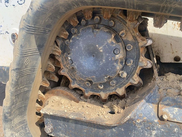 bobcat-t590-image-10